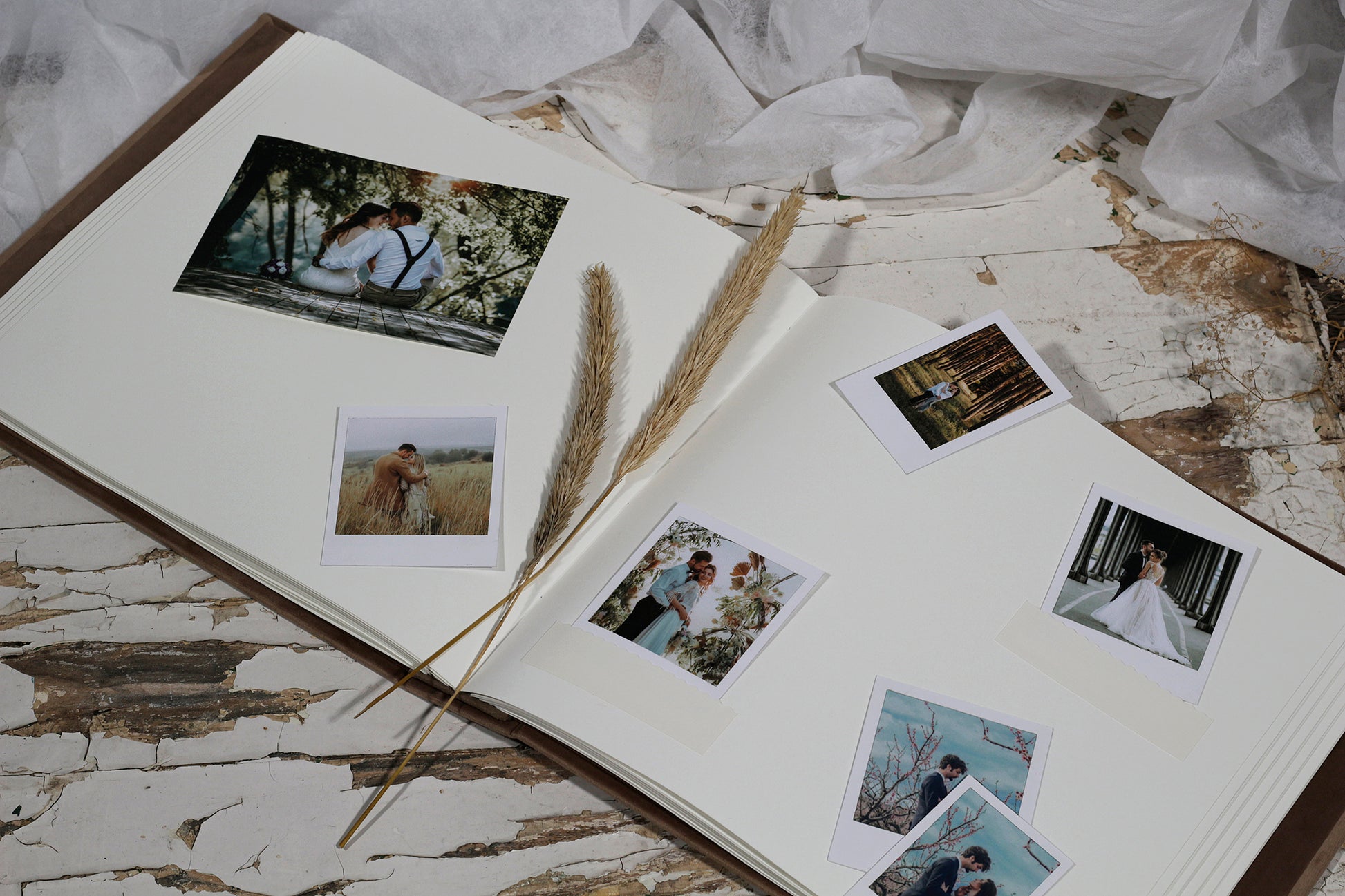 Guest book with personalized cover, wedding photo album, velvet photo book / scrapbook album, Instax photo booth album, custom photo book